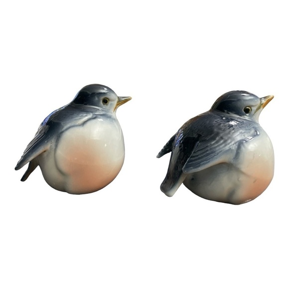 VINTAGE BLUE BIRD SALT AND PEPPER S&P SHAKERS BONE CHINA ARDALT MADE IN TAIWAN - Picture 4 of 13